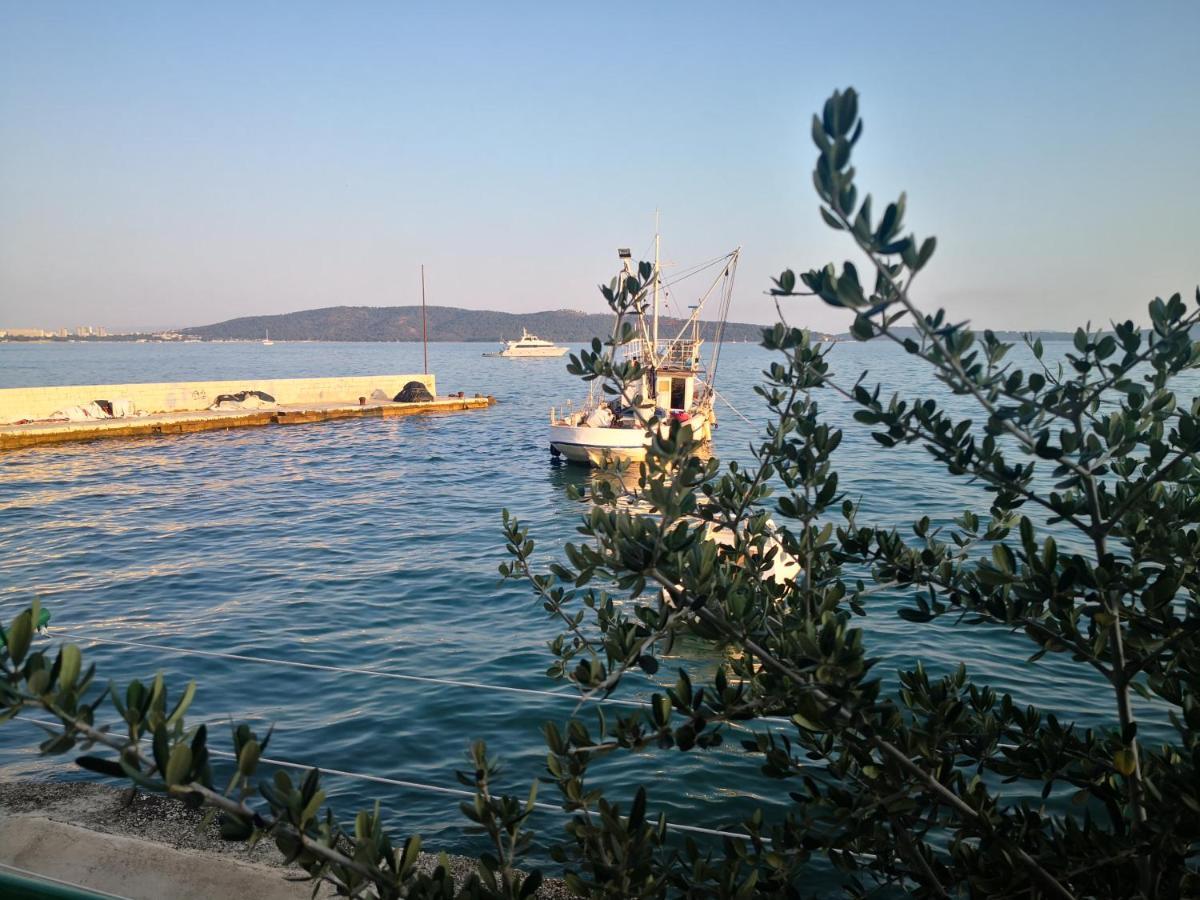 Old Fisherman House Kastela Bagian luar foto