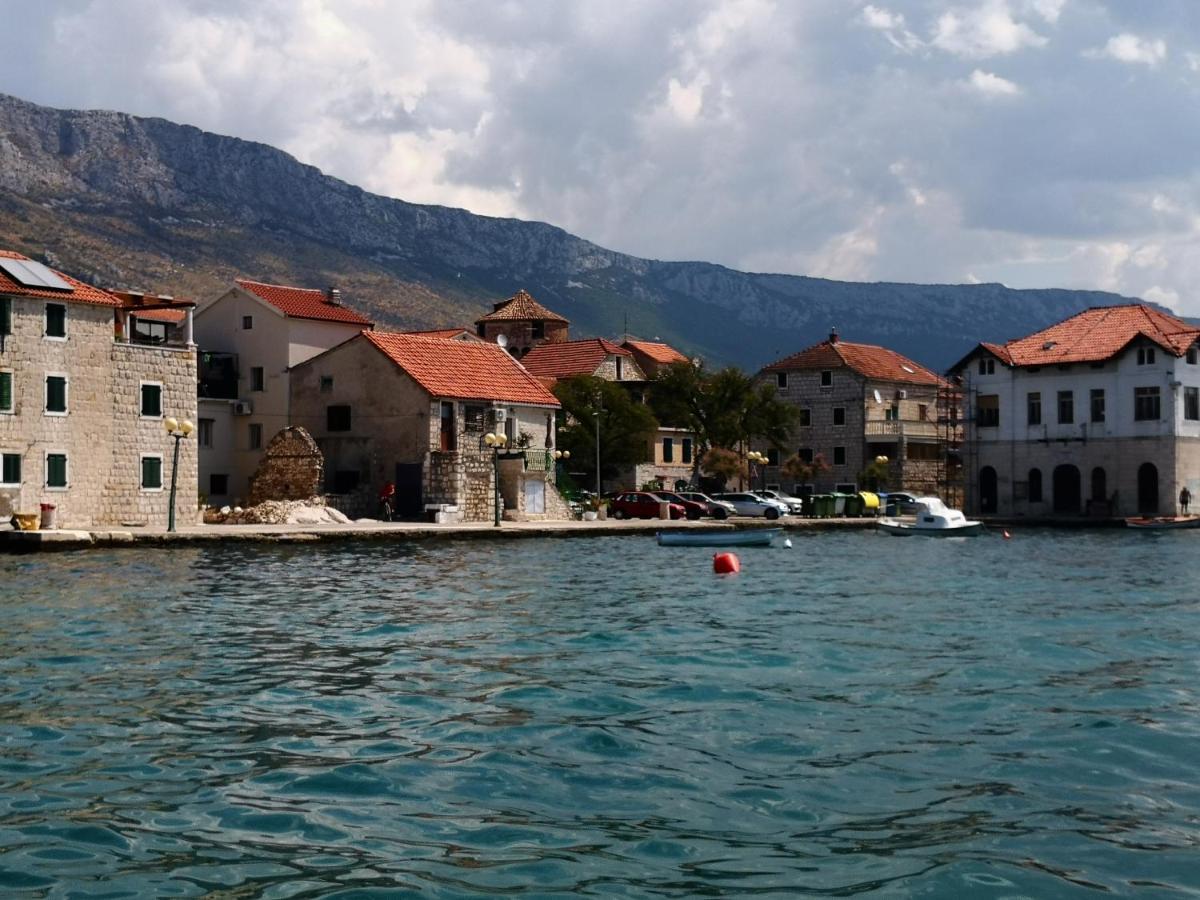 Old Fisherman House Kastela Bagian luar foto