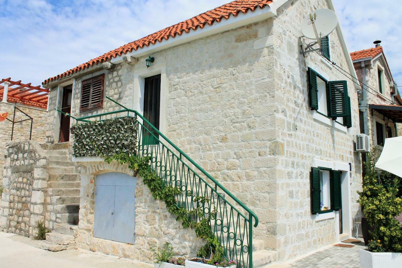 Old Fisherman House Kastela Bagian luar foto