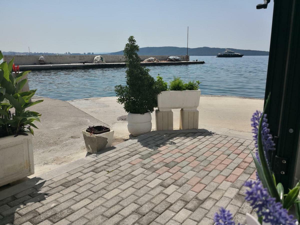 Old Fisherman House Kastela Bagian luar foto